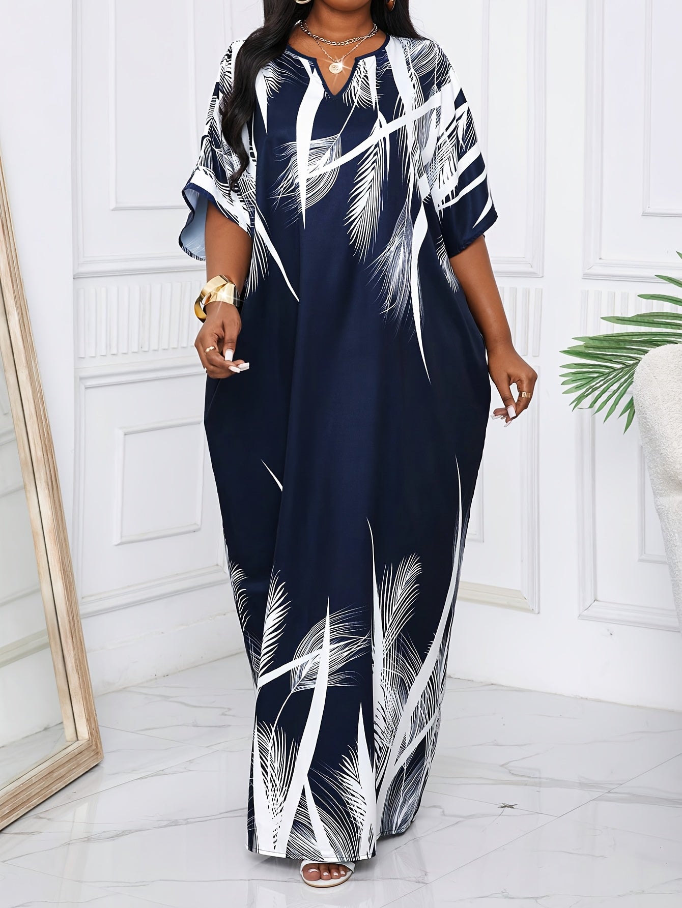 Robe longue élégante à col en V cranté pour femmes