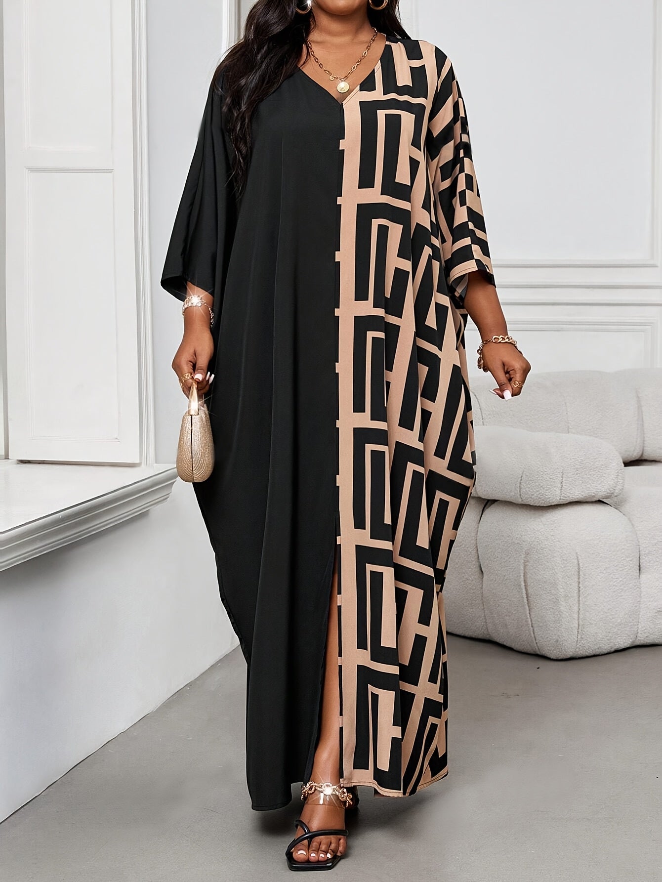 Grande taille, élégante robe longue élégante à col rond et manches longues à blocs de couleur