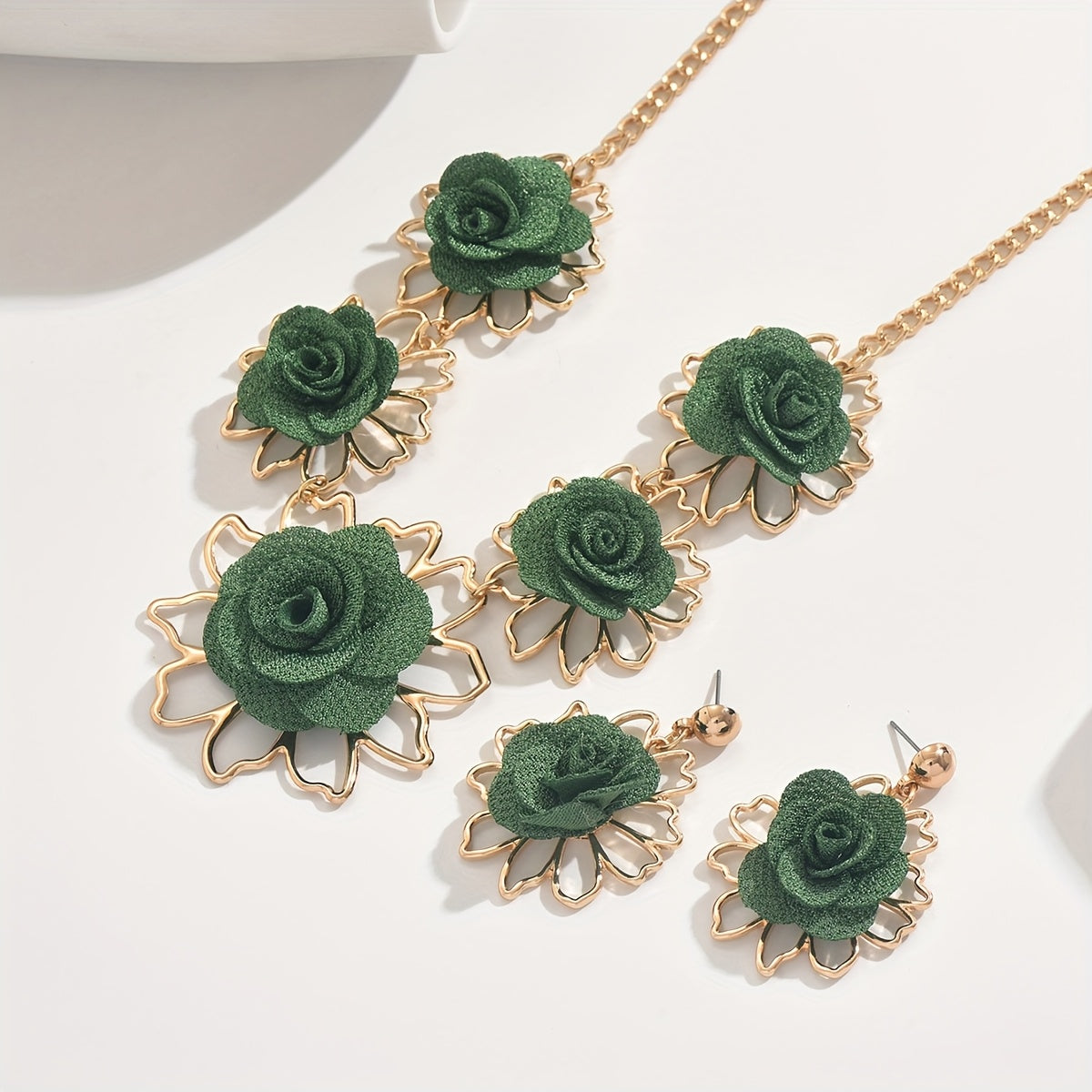 Ensemble de bijoux floraux verts élégants 2 pièces