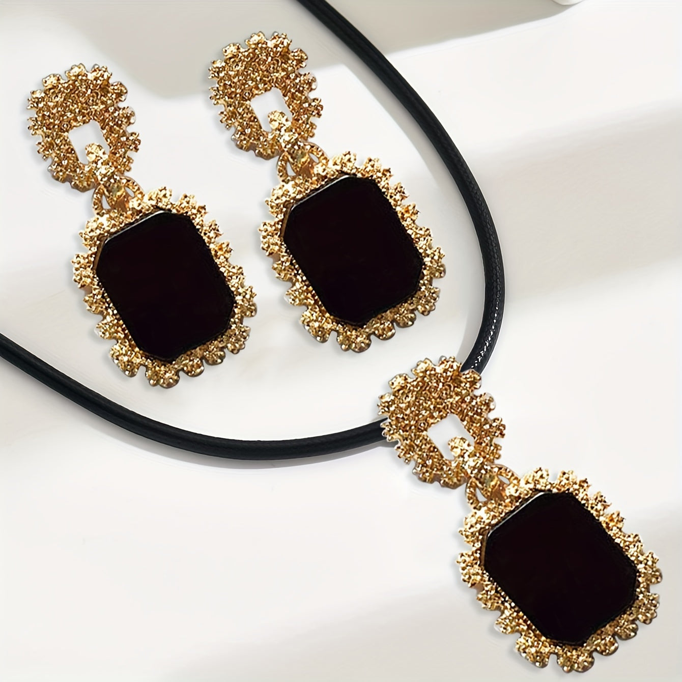 3pcs Automne-Hiver Mode Créatif Polyvalent Style Métal Collier Ensemble