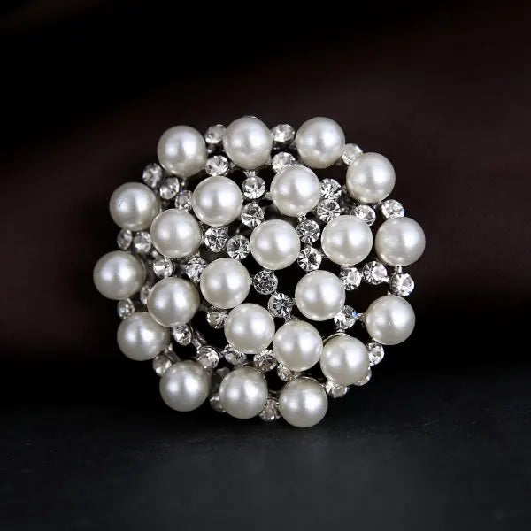 Broche à fleurs en cristal pour femmes, bleu profond, plante, Badge élégant, bijoux à la mode, broche pour fête de mariage, cadeaux de fête