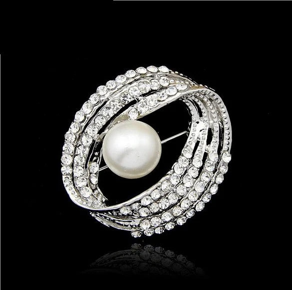 Broche à fleurs en cristal pour femmes, bleu profond, plante, Badge élégant, bijoux à la mode, broche pour fête de mariage, cadeaux de fête