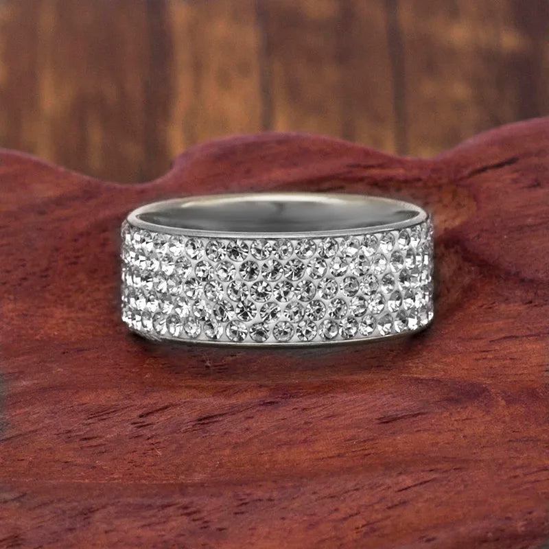 Acier inoxydable 5 rangées bague en cristal pour les femmes de mariage en acier inoxydable anneaux en cristal pour les femmes hommes dame