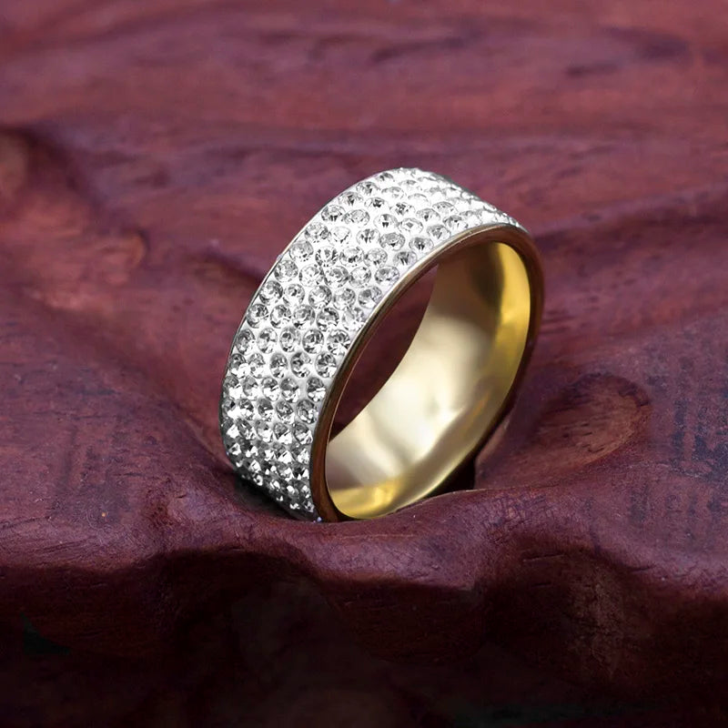 Acier inoxydable 5 rangées bague en cristal pour les femmes de mariage en acier inoxydable anneaux en cristal pour les femmes hommes dame