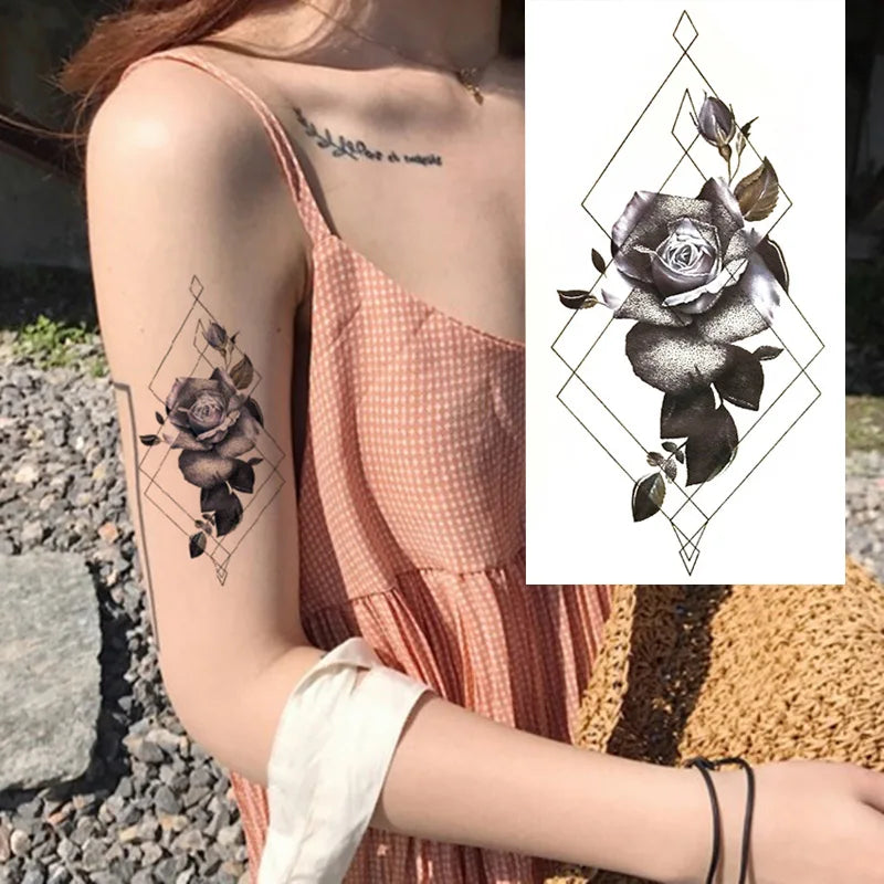 1 pièces boussole flèches chaud noir blanc grande fleur henné tatouage temporaire noir Mehndi Style étanche tatouage autocollant