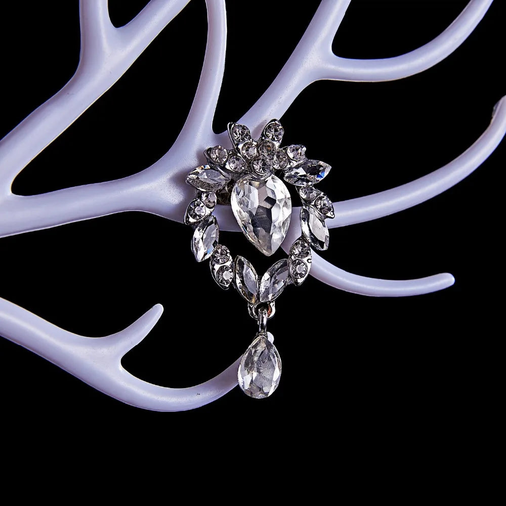 Broche à fleurs en cristal pour femmes, bleu profond, plante, Badge élégant, bijoux à la mode, broche pour fête de mariage, cadeaux de fête