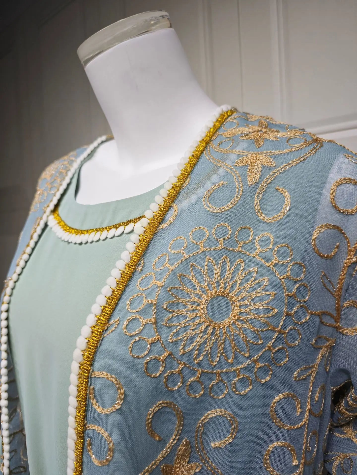 VigoAnne femmes 2025 robe musulmane ensemble moyen-orient deux pièces vêtements islamiques costume solide robe de prière col rond dame dubaï Abaya ensemble