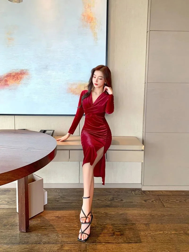 Grande taille sexy longue robe amincissante fente haute personnalité élégante nouveau 2025 tendance de la mode dame légère maturité style moulante...