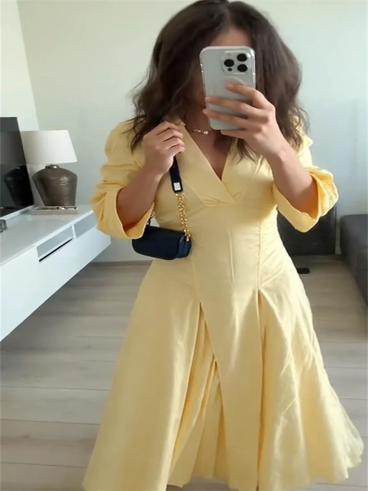 Chemise robe taille cintrée demi manches plissé