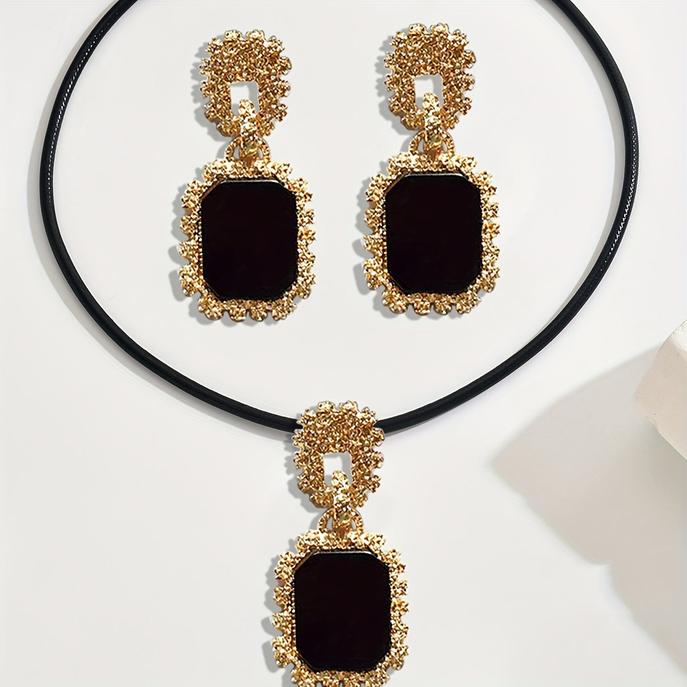 3pcs Automne-Hiver Mode Créatif Polyvalent Style Métal Collier Ensemble