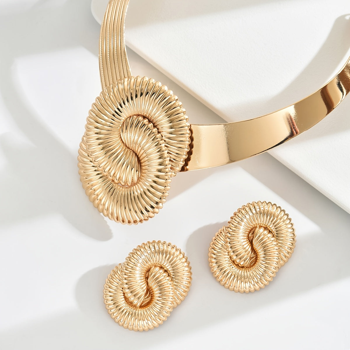 Ensemble de bijoux pour femmes de style métal
