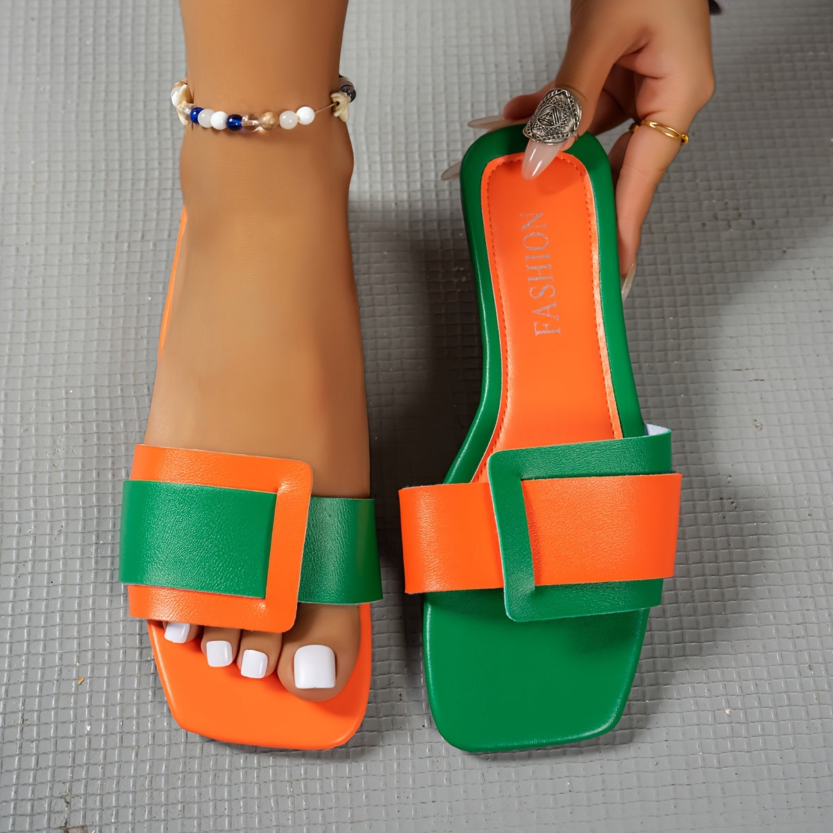Claquettes confortables pour femmes
