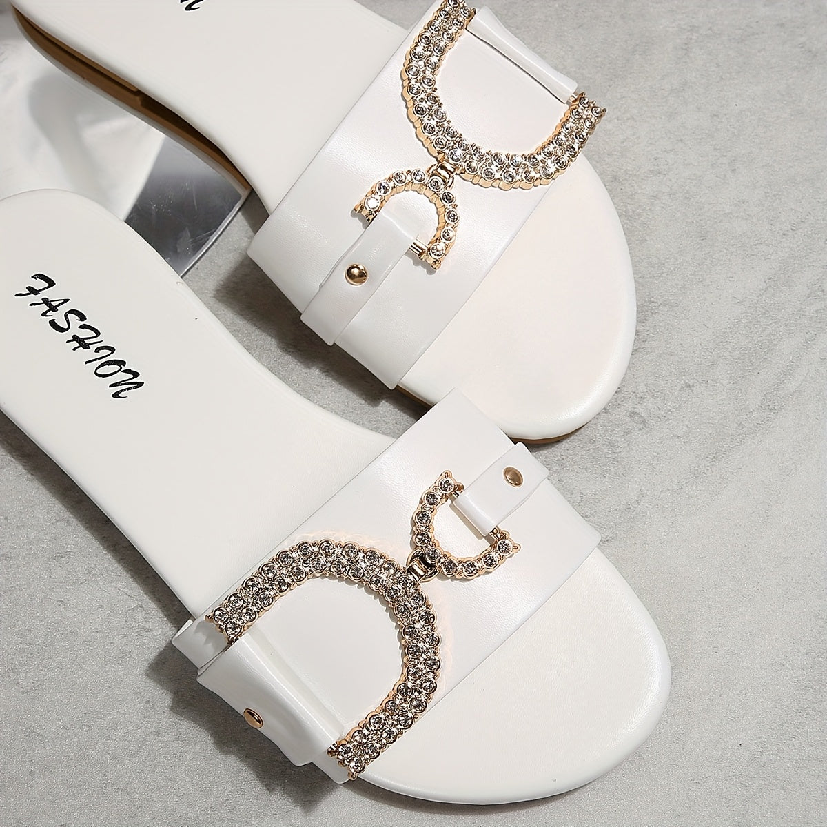 Sandales noires scintillantes ornées de strass pour femmes