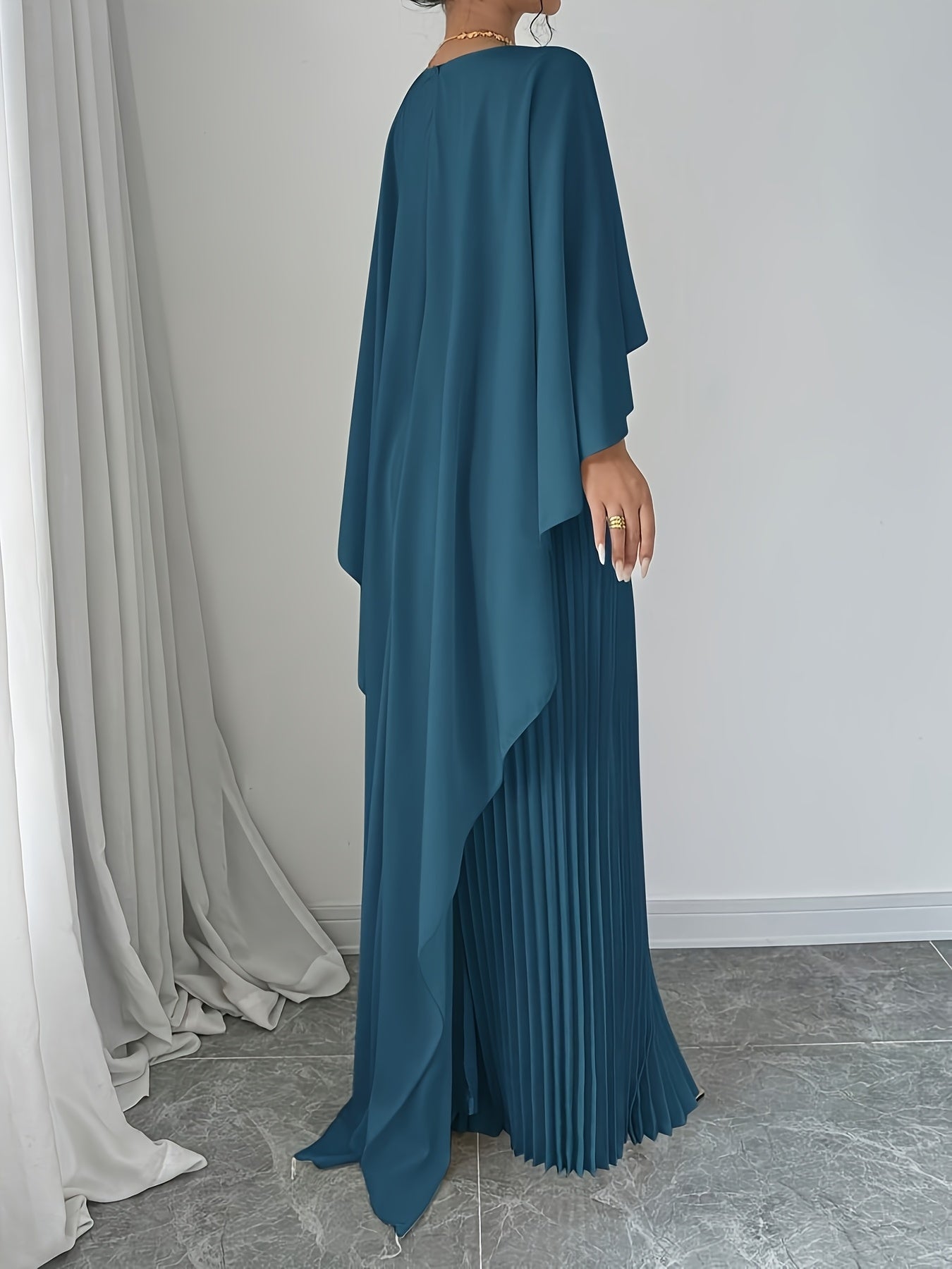Stylish Women's Long Pleated Cape Dress with Cardigan Set