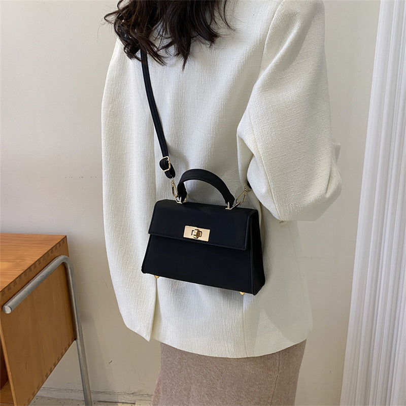 2025 Nouveau sac à bandoulière pour femmes